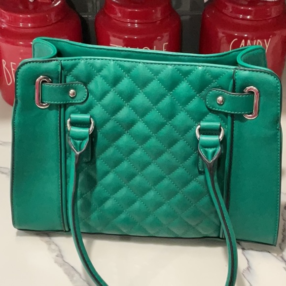 Charming Charlie Kelly Green Purse and Matching Wallet - Picture 4 of 9